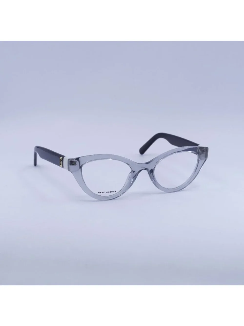 Marc Jacobs authentic marc